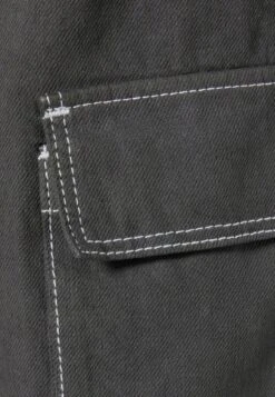 BERSHKA CARGO - Jeans Relaxed Fit - Mottled Dark Grey 13 BERSHKA CARGO - Jeans Relaxed Fit - Mottled Dark Grey -Bershka Verkaufsgeschäft 6e2342de216b4fdda410839889f5ccec