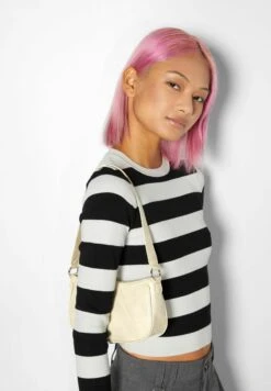 Bershka Verkaufsgeschäft 21 BERSHKA 03684389 - Handtasche - Beige