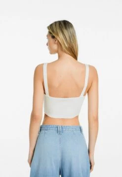 BERSHKA V-NECK - Top - Beige -Bershka Verkaufsgeschäft 71a2a6312c85434aaeb1fcaa2ba2122b