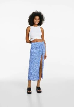 BERSHKA FLORAL PRINT - Maxirock - Dark Blue -Bershka Verkaufsgeschäft 7479074fb8f349f2a2140d998efd35d2