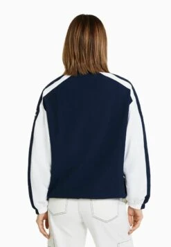 BERSHKA CONTRAST - Leichte Jacke - Royal Blue 10 BERSHKA CONTRAST - Leichte Jacke - Royal Blue -Bershka Verkaufsgeschäft 75f15bc42a7b4a13ba0fe2039f7ca889
