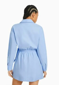 BERSHKA CROSSOVER DETAIL- MINI LONG SLEEVE - Blusenkleid - Light Blue -Bershka Verkaufsgeschäft 7fe44f95d01742e19290d0eb1ee6f91e