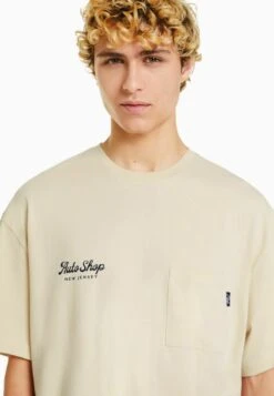 BERSHKA SHORT SLEEVE BOXY - T-Shirt Print - Camel 11 BERSHKA SHORT SLEEVE BOXY - T-Shirt Print - Camel -Bershka Verkaufsgeschäft 82ad5c32d4b3491ebb9c00244a1ffd6d