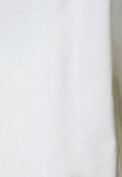 BERSHKA OVERSIZED SHORT SLEEVE - T-Shirt Basic - Off White 13 BERSHKA OVERSIZED SHORT SLEEVE - T-Shirt Basic - Off White -Bershka Verkaufsgeschäft 84c08dd024bb4aeb8306306d9f8f6c6c