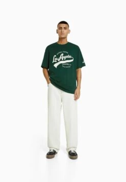 BERSHKA T-Shirt Print - Dark Green -Bershka Verkaufsgeschäft 88852ca3e46c42fb8243e702211b9577