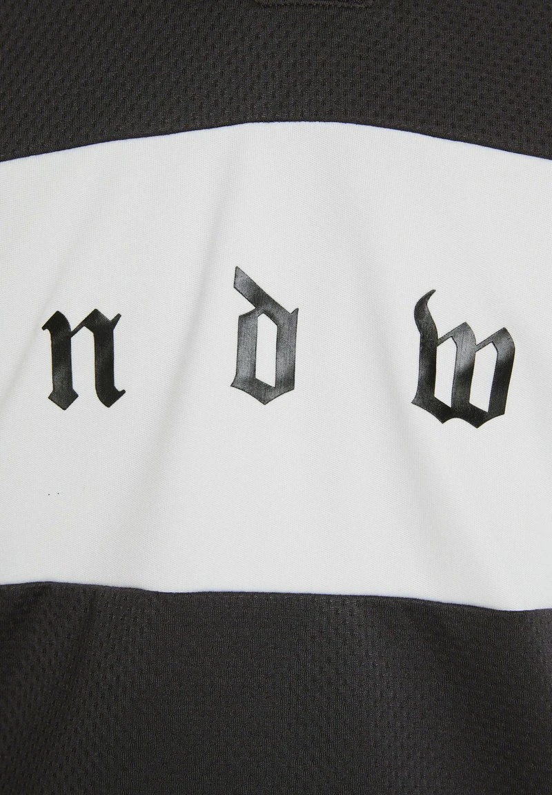 BERSHKA LOOSE FIT WITH SHORT SLEEVE - T-Shirt Print - Grey 8 BERSHKA LOOSE FIT WITH SHORT SLEEVE - T-Shirt Print - Grey – Bild 6