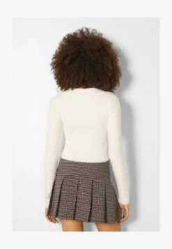 BERSHKA Strickjacke - Beige