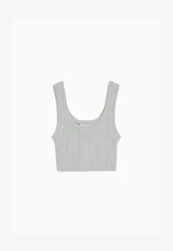 BERSHKA FITTED STRAPPY - Top - Grey -Bershka Verkaufsgeschäft 8cbcef38be0f4a29aace6cc6852f61d6