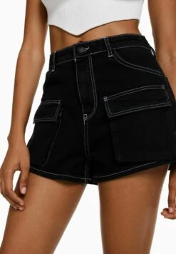BERSHKA CARGO - Jeans Shorts - Black 12 BERSHKA CARGO - Jeans Shorts - Black -Bershka Verkaufsgeschäft 8d21fb849b1a4c9da6c6cf2f1d94e057