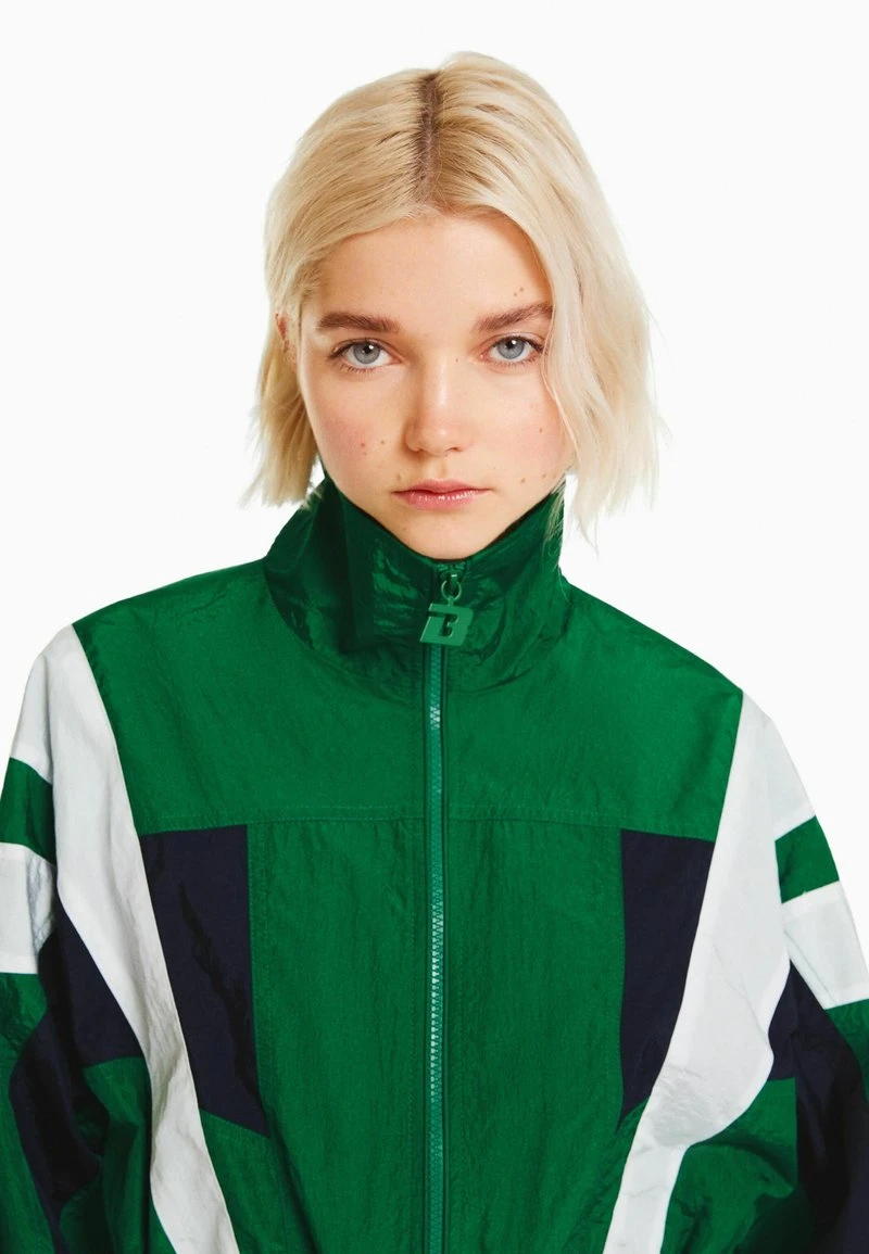 BERSHKA CROPPED - Leichte Jacke - Evergreen 6 BERSHKA CROPPED - Leichte Jacke - Evergreen – Bild 4
