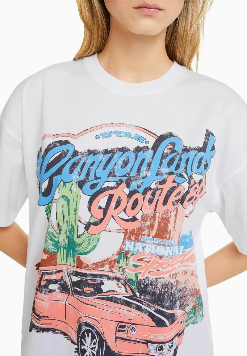 BERSHKA SHORT SLEEVE - T-Shirt Print - White 6 BERSHKA SHORT SLEEVE - T-Shirt Print - White – Bild 4