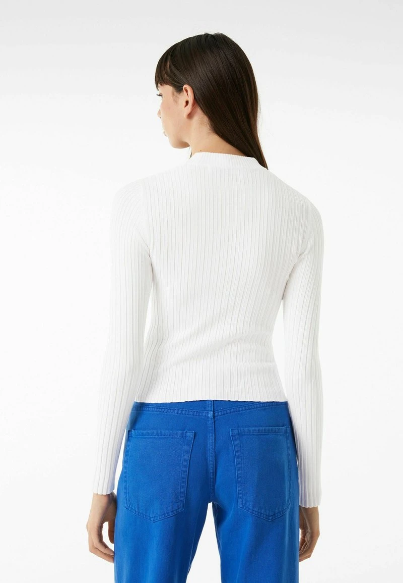 BERSHKA HIGH NECK - Strickpullover - White 7 BERSHKA HIGH NECK - Strickpullover - White – Bild 5