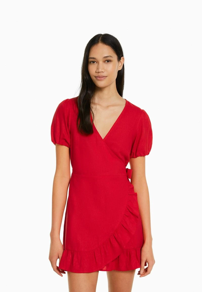 BERSHKA SHORT SLEEVES WITH RUFFLES - Freizeitkleid - Red 3 BERSHKA SHORT SLEEVES WITH RUFFLES - Freizeitkleid - Red