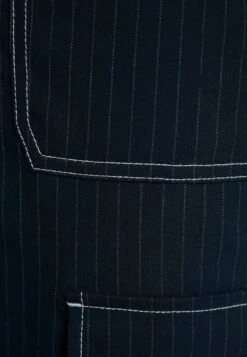 BERSHKA TAILORED PINSTRIPE - Cargohose - Royal Blue 13 BERSHKA TAILORED PINSTRIPE - Cargohose - Royal Blue -Bershka Verkaufsgeschäft 9441f8b047784b0daa9ed4bb777aca7b