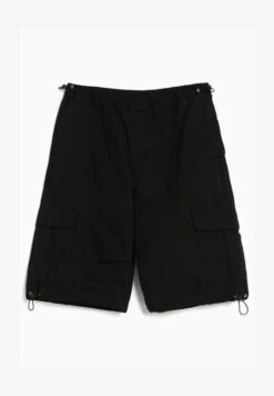 BERSHKA PARACHUTE - Shorts - Black 11 BERSHKA PARACHUTE - Shorts - Black -Bershka Verkaufsgeschäft 96058395ebf946918bf2529ecc6c287f