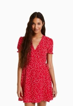 BERSHKA FLORAL TEXTURED - Freizeitkleid - Red