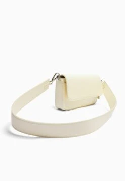 BERSHKA RIGID - Umhängetasche - Beige -Bershka Verkaufsgeschäft 99a79222464449d49eb1c024019ea44c