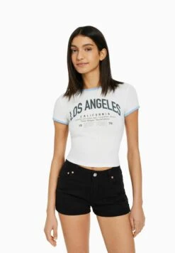 BERSHKA COMFORT WITH TURN-UP HEMS - Shorts - Black