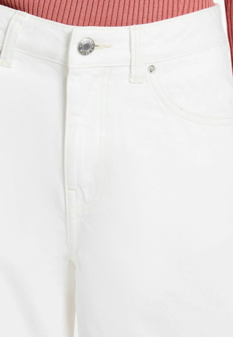 BERSHKA CROPPED - Flared Jeans - Off White 7 BERSHKA CROPPED - Flared Jeans - Off White – Bild 5