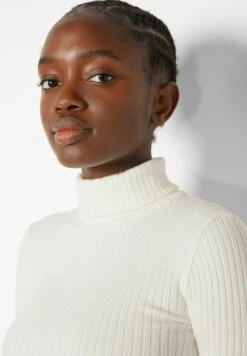 BERSHKA HIGH NECK - Strickpullover - Beige -Bershka Verkaufsgeschäft 9e68fa46869a49b0aa5e8ce764b5dfba