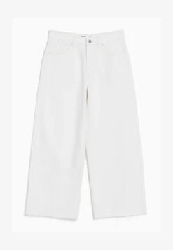 BERSHKA CROPPED - Flared Jeans - Off White 11 BERSHKA CROPPED - Flared Jeans - Off White -Bershka Verkaufsgeschäft 9ef445113ce0422d804c1db8c912f459