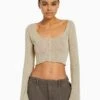 BERSHKA CURLY - Strickpullover - Stone