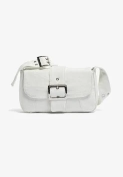 BERSHKA BUCKLE STRAP - Handtasche - White 10 BERSHKA BUCKLE STRAP - Handtasche - White -Bershka Verkaufsgeschäft a0574fbf7b324fb89b8cfb81ec3a0ca4