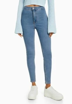 BERSHKA SUPER HIGH WAIST JEGGING - Jeans Skinny Fit - Light Blue Denim -Bershka Verkaufsgeschäft a11768d9d06e43c08d1d4966d3178d5d 1