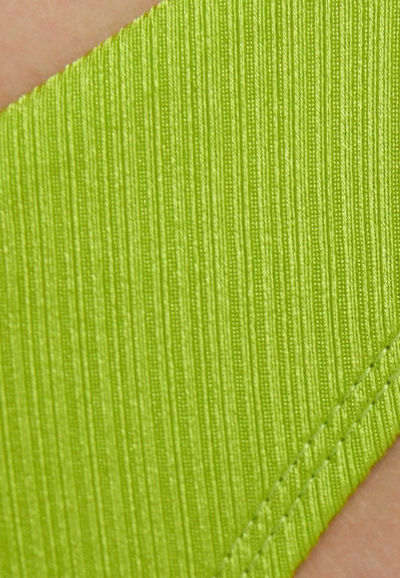 BERSHKA SHINY WITH HOOP - Bikini-Hose - Evergreen 6 BERSHKA SHINY WITH HOOP - Bikini-Hose - Evergreen – Bild 4