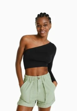 BERSHKA PAPERBAG - Jeans Shorts - Green 13 BERSHKA PAPERBAG - Jeans Shorts - Green -Bershka Verkaufsgeschäft a34068881f624cf6b04b18735f4c9801 1