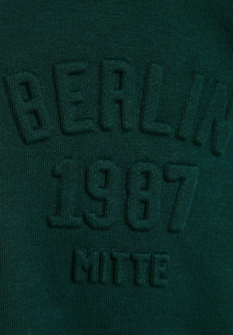 BERSHKA HIGH NECK ZIP-UP - Sweatshirt - Dark Green 8 BERSHKA HIGH NECK ZIP-UP - Sweatshirt - Dark Green – Bild 6