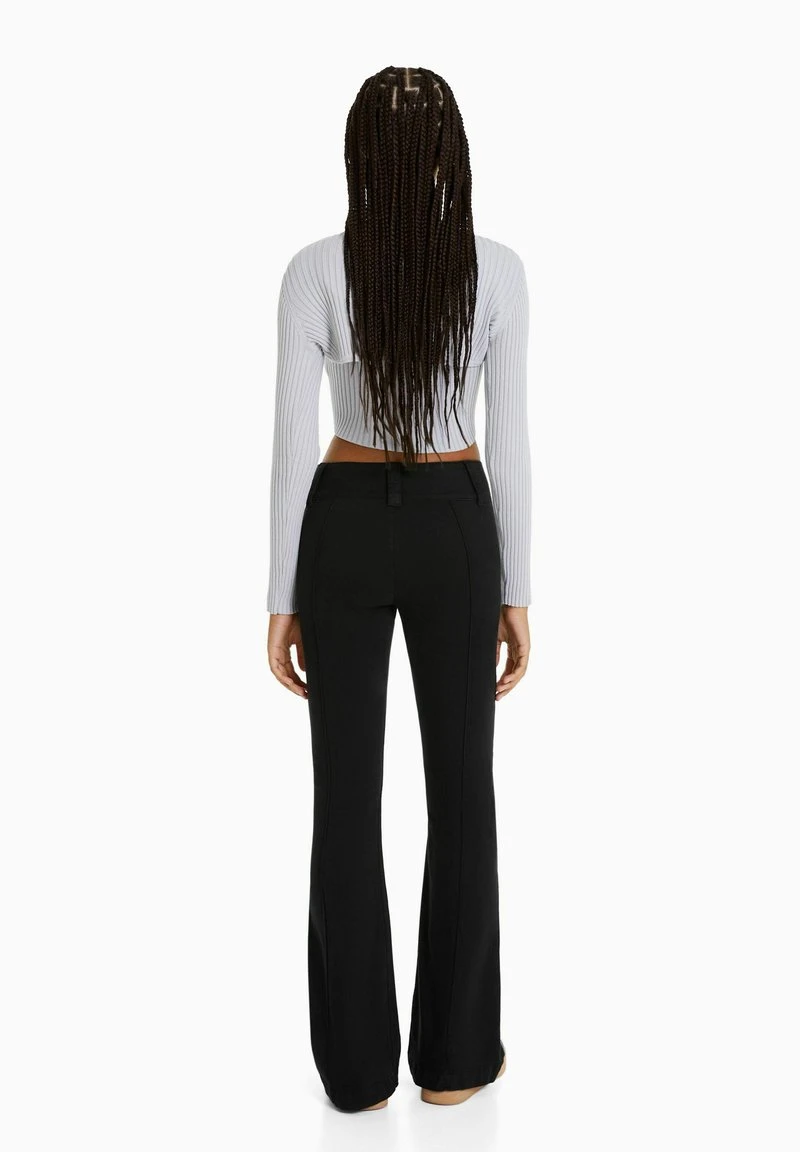 BERSHKA FLARE - Stoffhose - Dark Grey 4 BERSHKA FLARE - Stoffhose - Dark Grey – Bild 2