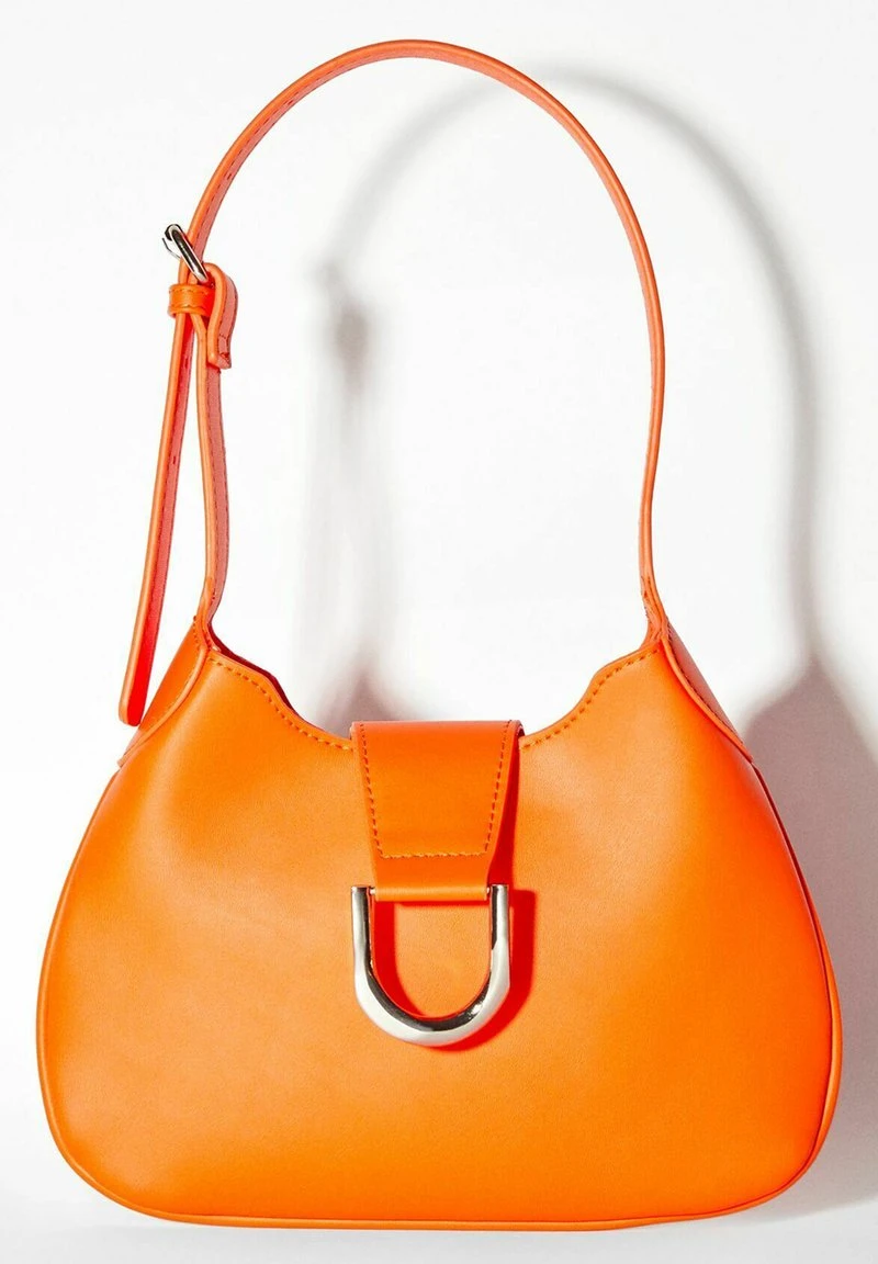BERSHKA EFFECT BUCKLE - Handtasche - Orange 8 BERSHKA EFFECT BUCKLE - Handtasche - Orange – Bild 6