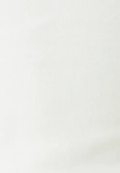 BERSHKA HIGH NECK - Langarmshirt - White 13 BERSHKA HIGH NECK - Langarmshirt - White -Bershka Verkaufsgeschäft aabbdecdcab744318c6f8d1de501bd93