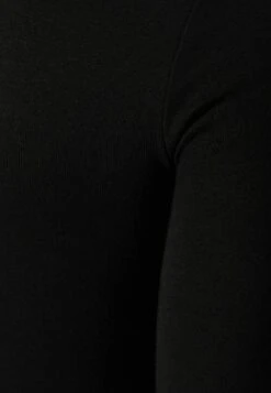 BERSHKA 2 PACK - Langarmshirt - Beige 13 BERSHKA 2 PACK - Langarmshirt - Beige -Bershka Verkaufsgeschäft aae917161ac648d29f3092fcc6302227