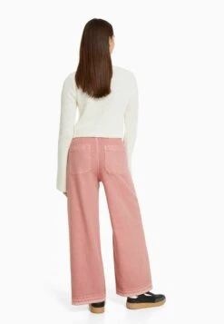 BERSHKA CULOTTES - Flared Jeans - Pink 9 BERSHKA CULOTTES - Flared Jeans - Pink -Bershka Verkaufsgeschäft ad71f66c76f3483fae1880f0a63a17eb