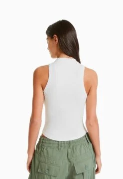 BERSHKA Top - Off White -Bershka Verkaufsgeschäft b0141ab380594227a12676e0184cd4ee