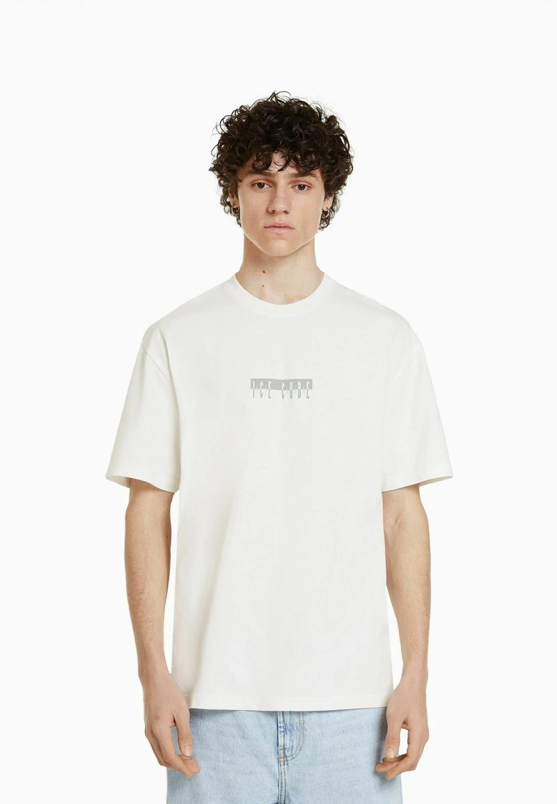 BERSHKA BOXY FIT SHORT SLEEVE WITH ICE CUBE - T-Shirt Print - White 5 BERSHKA BOXY FIT SHORT SLEEVE WITH ICE CUBE - T-Shirt Print - White – Bild 3