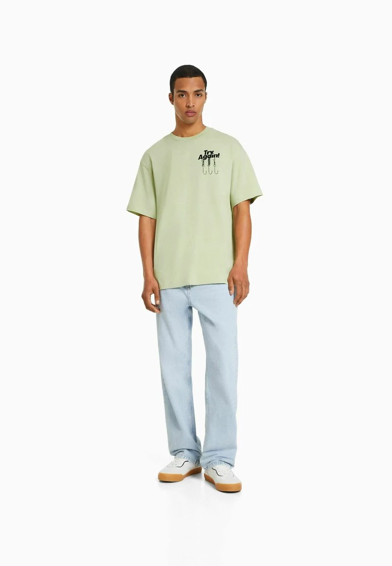 BERSHKA BOXY - T-Shirt Print - Green 4 BERSHKA BOXY - T-Shirt Print - Green – Bild 2