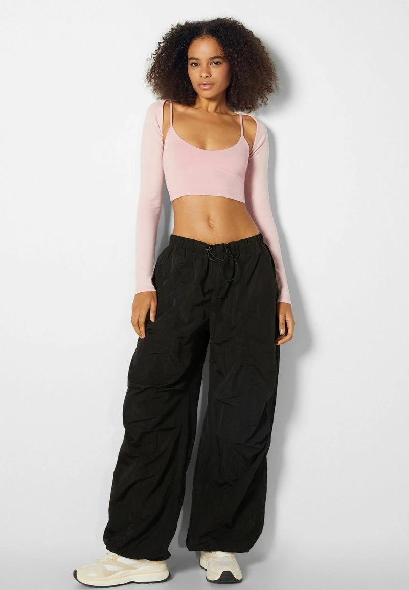 BERSHKA STRAPPY WITH LONG SLEEVES - Strickjacke - Pink 4 BERSHKA STRAPPY WITH LONG SLEEVES - Strickjacke - Pink – Bild 2