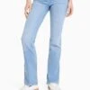 BERSHKA LOW WAIST - Jeans Bootcut - Light Blue Denim 1 BERSHKA LOW WAIST - Jeans Bootcut - Light Blue Denim -Bershka Verkaufsgeschäft b468b0f5250c4c4f9437b1e6399f9355