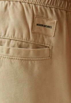 BERSHKA REGULAR FIT - Cargohose - Sand 13 BERSHKA REGULAR FIT - Cargohose - Sand -Bershka Verkaufsgeschäft b51f0bb2e42348e08ef1fe2a888a374b