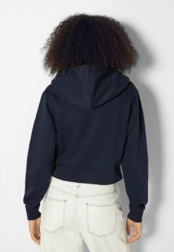 BERSHKA CROPPED - Sweatjacke - Royal Blue -Bershka Verkaufsgeschäft b558011152f8442ea9eda4e2097ab06f