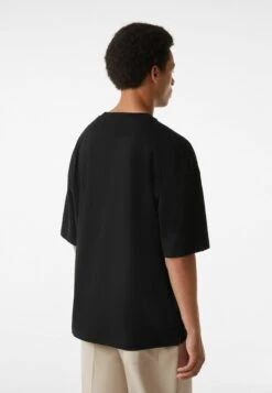 BERSHKA 2 PACK - T-Shirt Print - Black 11 BERSHKA 2 PACK - T-Shirt Print - Black -Bershka Verkaufsgeschäft b7017f84afe347758e08be3ef6e7247e