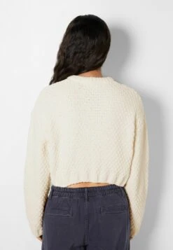 BERSHKA TEXTURED CHENILLE - Strickpullover - Beige 10 BERSHKA TEXTURED CHENILLE - Strickpullover - Beige -Bershka Verkaufsgeschäft b86b52bc224f4a688d43049d0e6db364