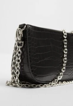 BERSHKA MIT KROKOPRÄGUNG - Umhängetasche - Black -Bershka Verkaufsgeschäft ba102470aa53464a85c23c1cb508ea6f