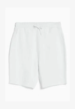 BERSHKA FADED-EFFECT PLUSH - BERMUDA - Shorts - Off White 12 BERSHKA FADED-EFFECT PLUSH - BERMUDA - Shorts - Off White -Bershka Verkaufsgeschäft baa650848f3f470d8d0d9778182129b4