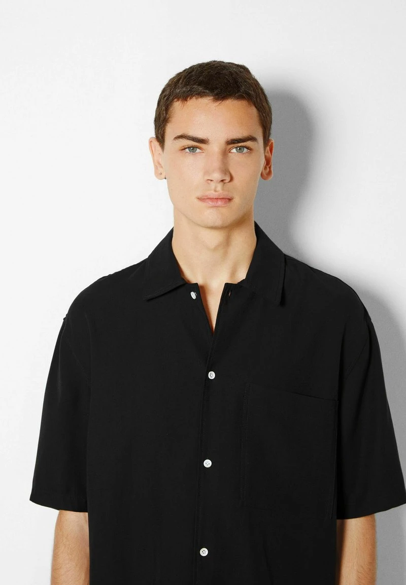 BERSHKA RELAXED FIT - Hemd - Black 6 BERSHKA RELAXED FIT - Hemd - Black – Bild 4