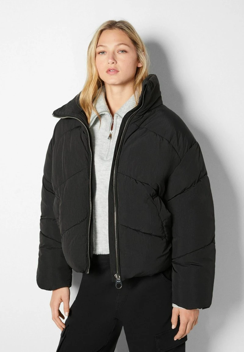 BERSHKA OVERSIZE - Winterjacke - Black 3 BERSHKA OVERSIZE - Winterjacke - Black