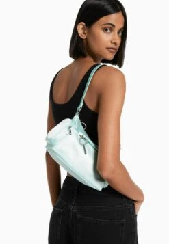 BERSHKA STRAP AND MULTIPLE POCKETS - Handtasche - Light Blue
